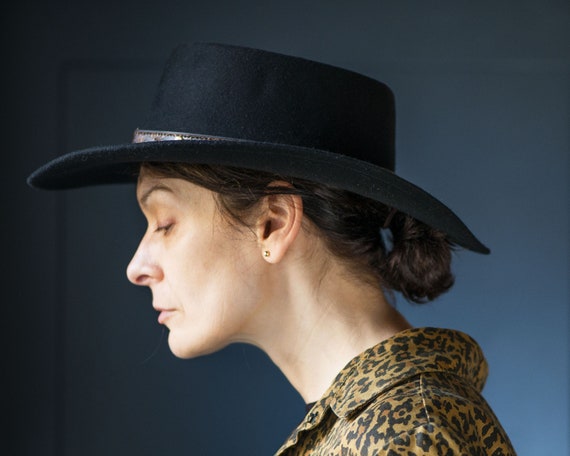 Black Fedora Wide Brim Unisex Western Hat Felt. Vi