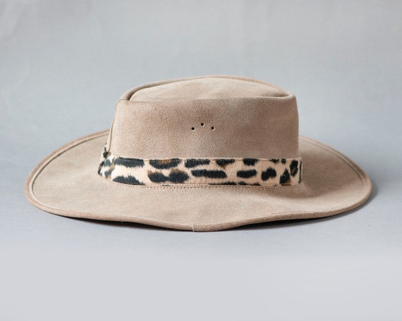 Beige Sandy Suede Wide Brim Hat. Vintage Suede Fe… - image 5