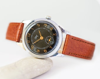 Montre Svet vintage : montre unisexe de l'URSS avec bracelet en cuir