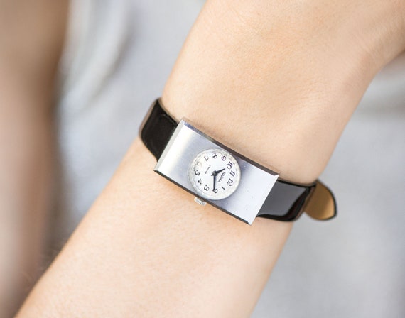 Rectangular women watch silver shade CHAIKA vinta… - image 3