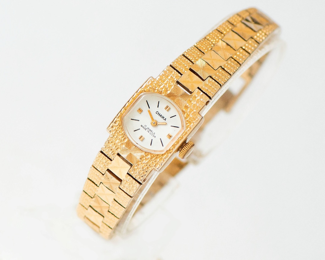 Cocktail Watch for Women White Dial Vintage Women Watch