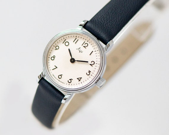 Dress watch for lady unused simple RAY. Delicate … - image 3