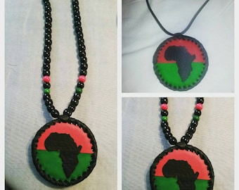 Medaglione africano fatto a mano