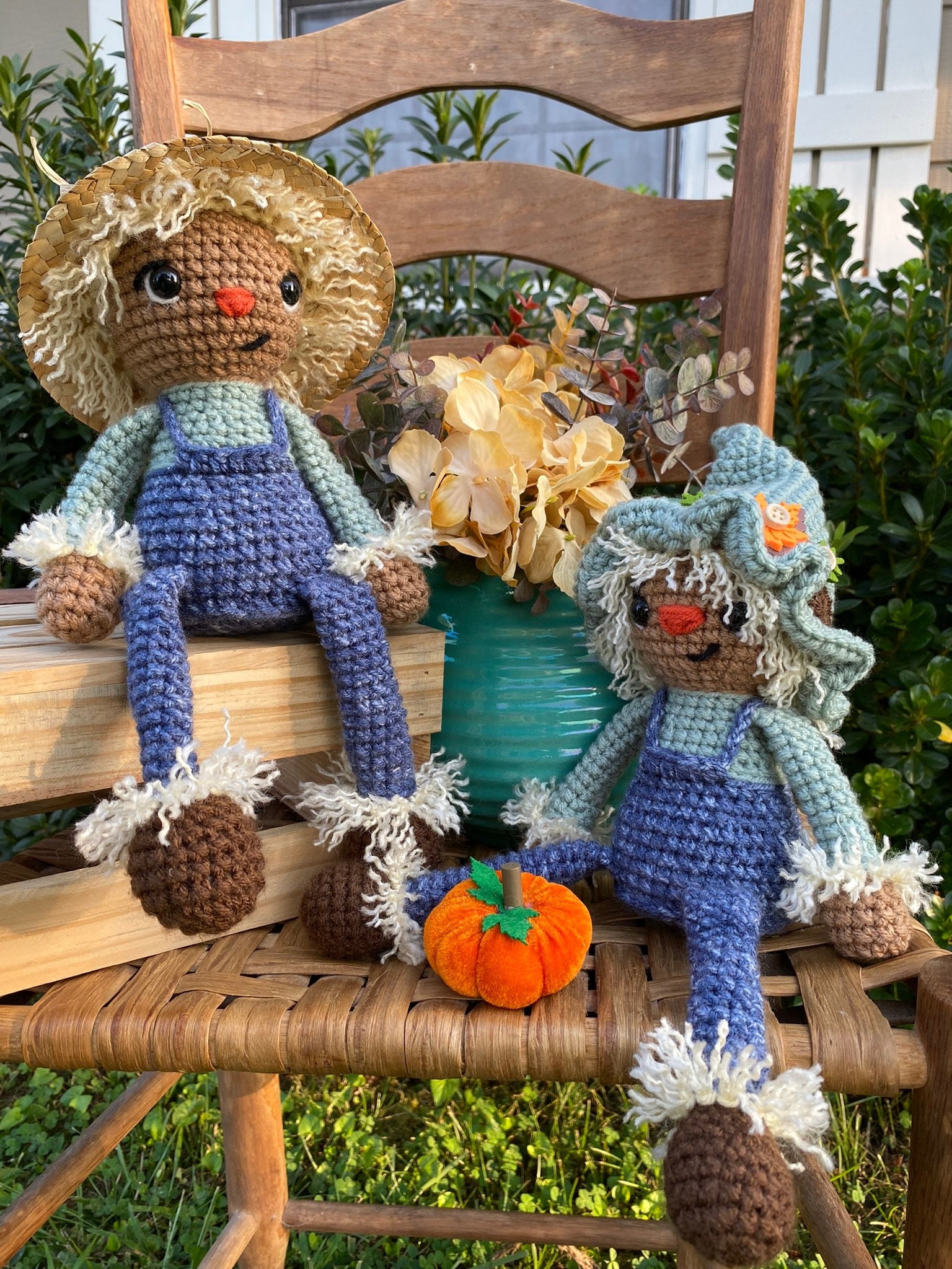 Crochet Scarecrow Shelf Sitter Pattern - Autumn Amigurumi PDF - Fall Decor Crochet Pattern - Easy Plush Doll - DIY Halloween Crochet