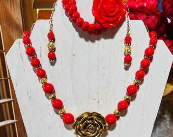 Gold Red Lucite Roses Beaded Nautical Necklace Set