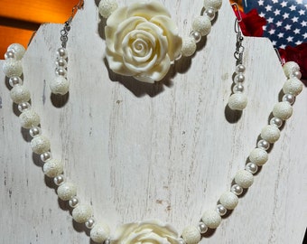 Bridal White Lucite Rose Beaded Pearl Necklace Set
