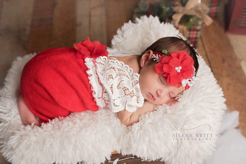 Christmas photo outfit cream white red photo outfit baby girl open back short sleeve romper Newborn girl Christmas props lace romper set