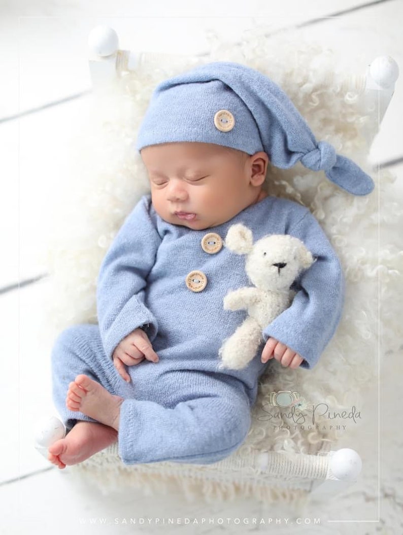 Newborn boy photo outfit, Romper Baby boy photo overall, Romper and hat photo props, baby boy photography props, knot hat gray blue green light blue