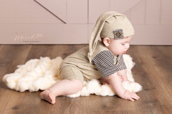 Baby boy photo outfit, 9-12 mo photo shoot, cake smash boy, romper and hat photo props, beige baby boy milestone neutral props