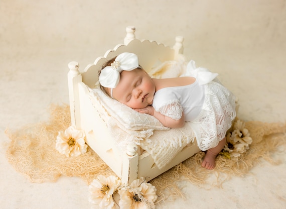 Newborn Girl Lace Romper and Headbow Set, Photography Props