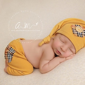 Newborn boy photo props,baby boy photo outfit, photo shoot boy, pants and sleeping hat olive green