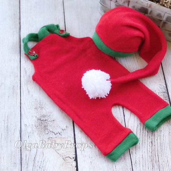 Newborn girl boy elf outfit newborn red and green romper and hat newborn set Holiday photography.  Ready to ship.