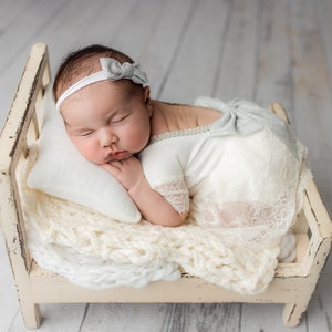 Newborn girl photo outfit in white, no see through romper and headband. Newborn photography, girl photo session