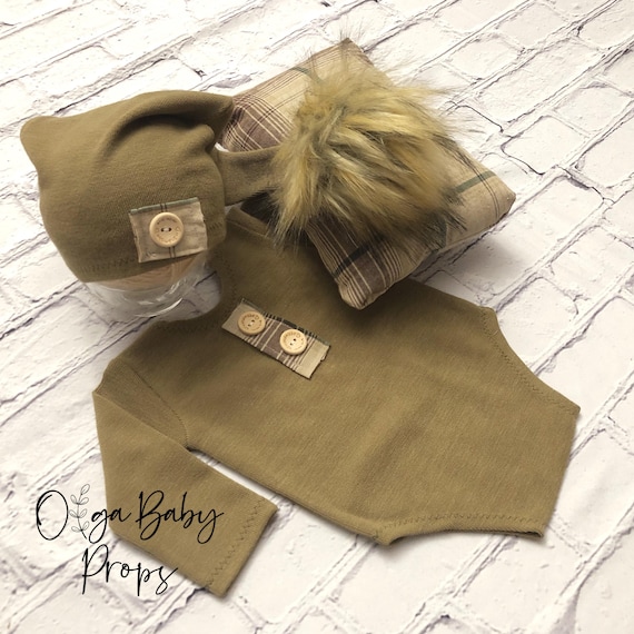 Newborn boy photography olive green outfit newborn romper and hat, pilow photo props Newborn photography. Ready to ship.
