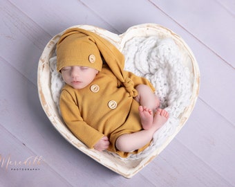 Newborn boy photo outfit,newborn boy photography,romper and hat, baby boy photo props,baby boy photo outfit,boy overalls add Pom Pom