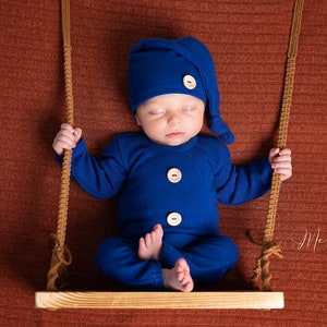 Newborn boy photo outfit, Romper Baby boy photo overall, Romper and hat photo props, baby boy photography props, knot hat gray blue green Deep blue