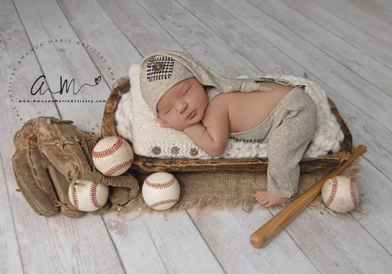 Newborn Photo Outfit: Sage Romper and Hat, Neutral Baby Photography Prop