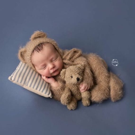 Newborn Footed Bear outfit Baby knitted Bear romper and Bonnet Knitted footed Overalls Newborn Photo props Knit RTS