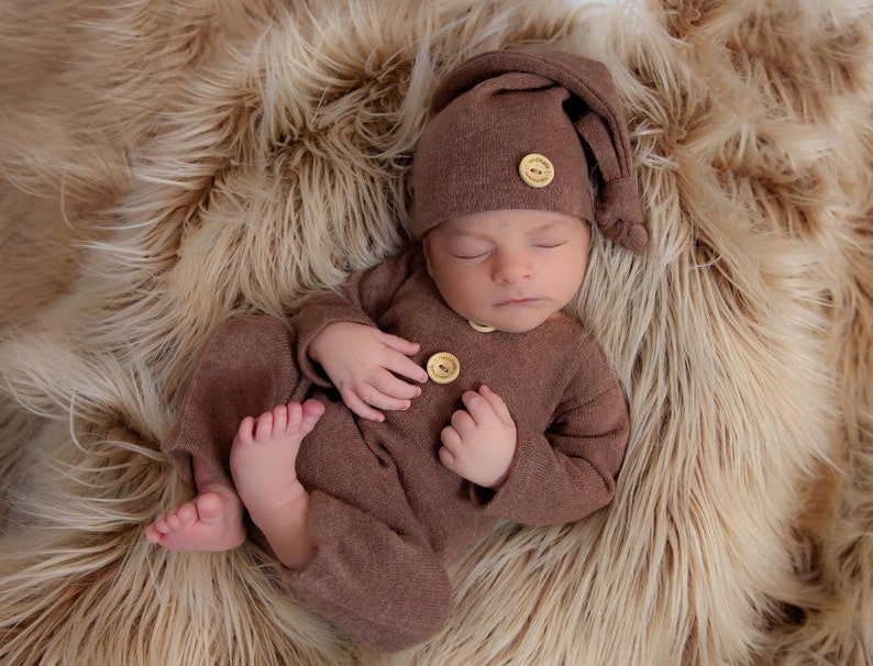 Newborn boy photo outfit, Romper Baby boy photo overall, Romper and hat photo props, baby boy photography props, knot hat gray blue green Brown