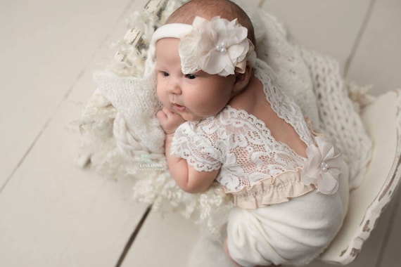 baby girl photoshoot outfits