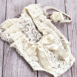 Newborn photo outfit girl lace romper set, newborn girl pink lilas red lace photo outfit baby girl open back romper newborn photography image 7