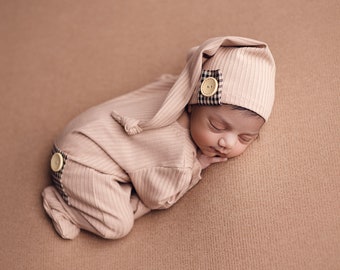 Newborn photography, footed Sleeper romper photo props, baby boy, Photo shoot, Photo Outfit, Photography Prop Overalls, RTS