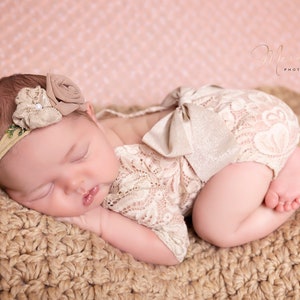 Newborn girl lace romper set, newborn girl cream photo outfit baby girl open back long sleeve romper props newborn photography prop Beige