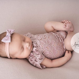 Newborn photo outfit girl lace romper set, newborn girl pink lilas red lace photo outfit baby girl open back romper newborn photography image 9