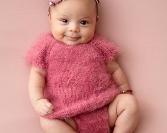 Knitted romper Rose pink bodysuit newborn 0-3 mo girl photography props, newborn photo sessions, knit onesie, baby girl