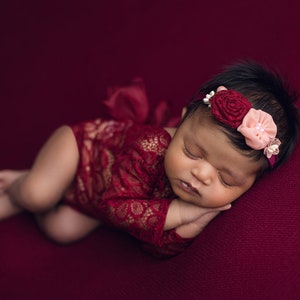 Newborn Girl Lace Romper Set, Cream Baby Photo Outfit, Floral Headband Baby portrait, first photography bild 3