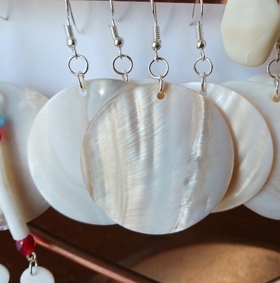 Mother of pearl shell earrings