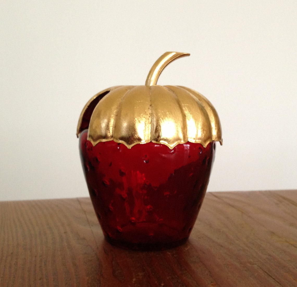 Vintage Avon Strawberry Jar with Lid / Strawberry Bath Gel Jar Etsy