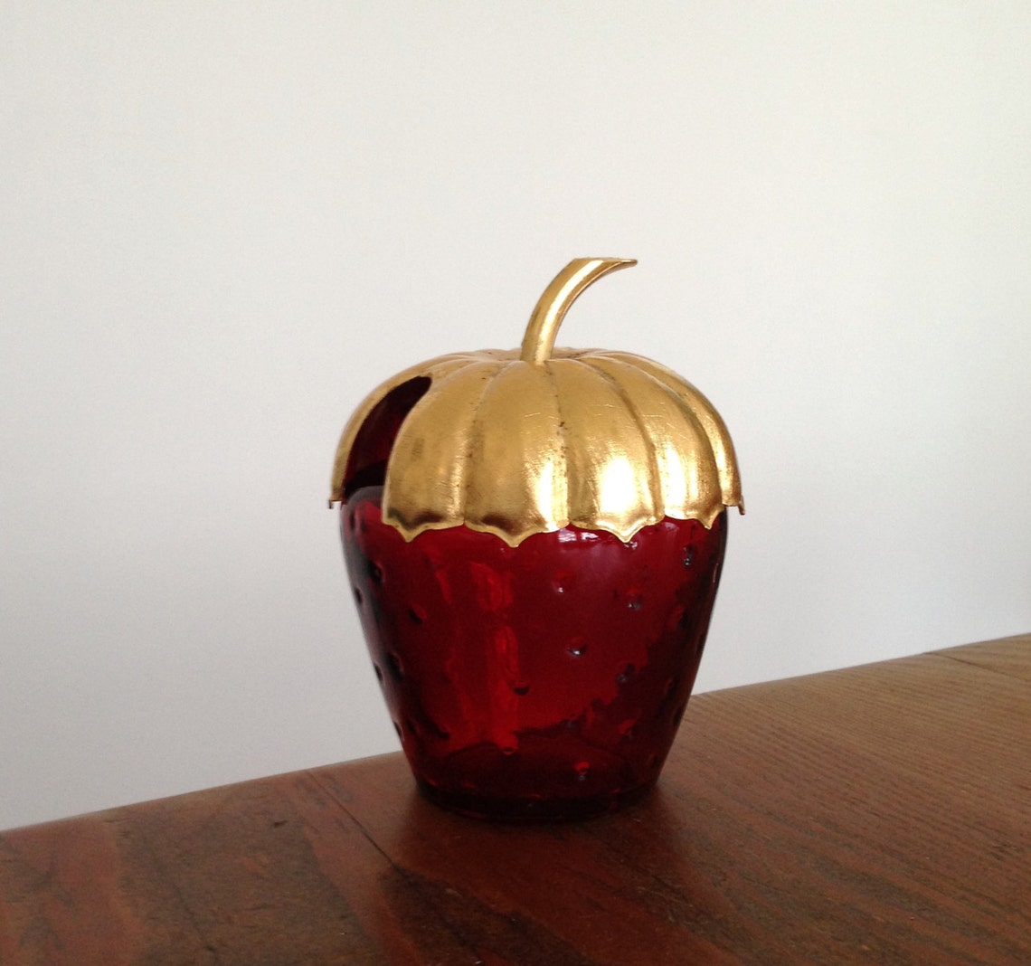 Vintage Avon Strawberry Jar with Lid / Strawberry Bath Gel Jar Etsy