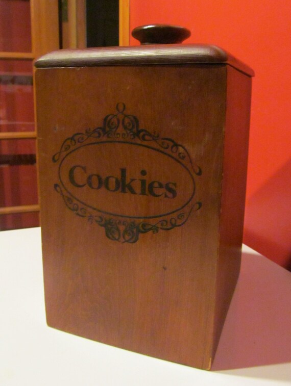 Items similar to 60s 70s Vintage Wooden Box Cookie Jar Rustic Cabin
