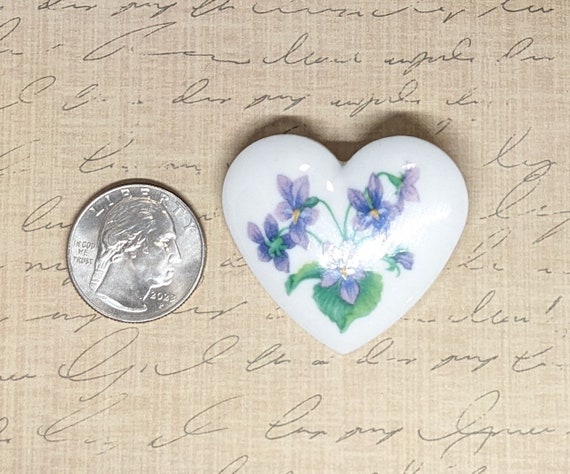 Vintage Avon Birthday Bouquet Heart Brooch Pin Vi… - image 6