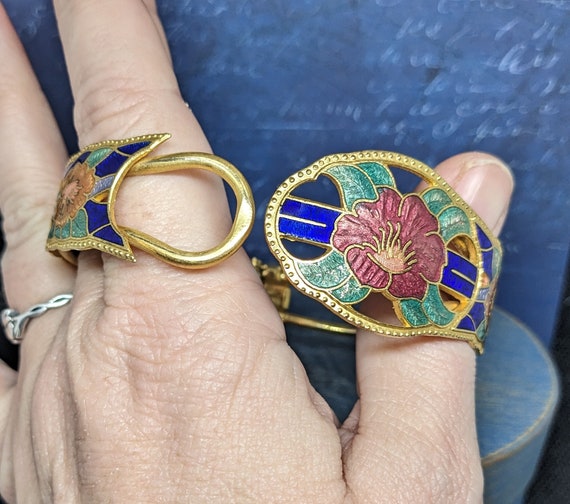 Vintage 1970s Cloisonne Style Floral Clamper Brac… - image 2