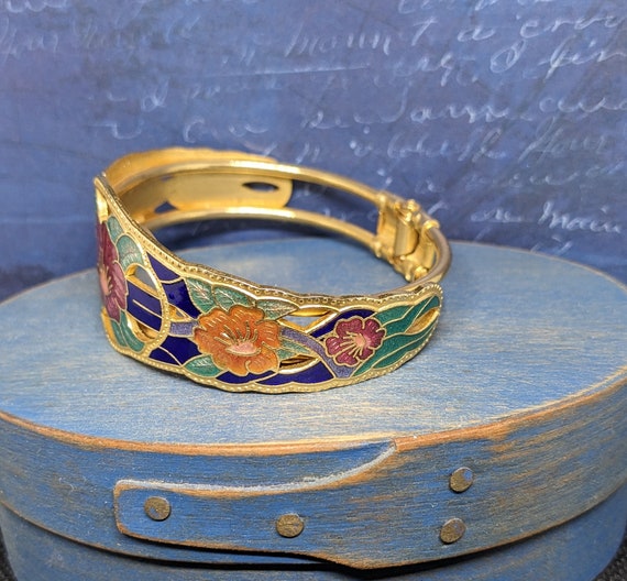 Vintage 1970s Cloisonne Style Floral Clamper Brac… - image 5