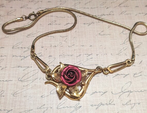 Vintage Gold Tone and Red Rose Pendant Necklace 1… - image 5