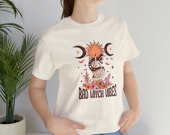 Bad Witch Vibes Camiseta unissex de manga curta Camiseta Witchy