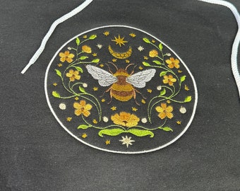 Embroidered Bee Sweatshirt Crew Neck or hoodie Sweatshirt Boho Sweatshirt Embroidered Shirt