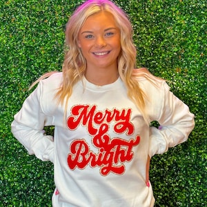 Merry & Bright Chenille Sweatshirt - White