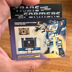 Vintage Original Hasbro G1 Transformers  SOUNDWAVE Magnet Miniature Toy Box Christmas Ornament