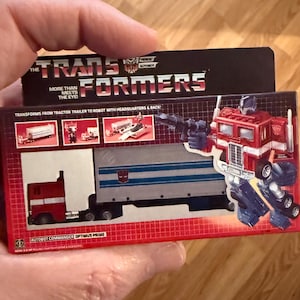 Vintage Original Hasbro G1 Transformers  OPTIMUS PRIME Magnet Miniature Toy Box Christmas Ornament