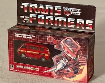 Vintage Original Hasbro G1 Transformers IRONHIDE Magnet Miniature Toy Box Christmas Ornament