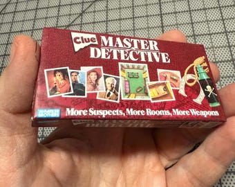 Vintage Original Parker Brothers CLUE MASTER DETECTIVE Boardgame Magnet Miniature Toy Box Christmas Ornament