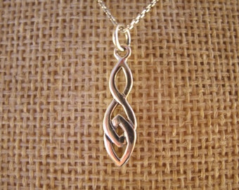 Keltischer Knoten Sterling Silber Halskette Handgemachter irischer Schmuck