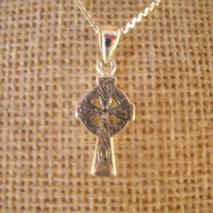 A Small Celtic Cross Sterling Silver Pendant Necklace Irish Jewellery