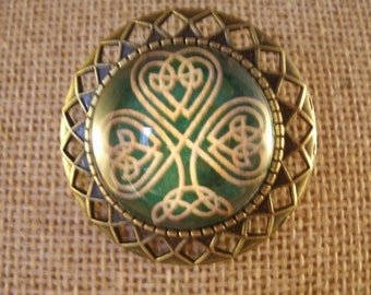 Broche Shamrock de style vintage celtique Bronze antique Bijoux irlandais faits à la main