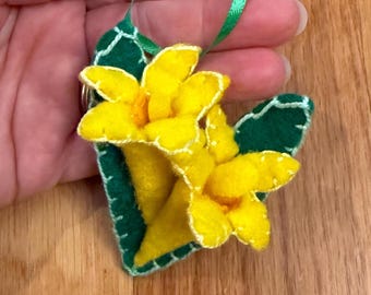 Yellow Jasmine Felt Ornament: South Carolina State Flower