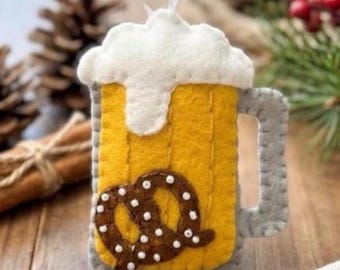 Felt Beer Mug Christmas Ornament, Pretzel and Beer Ornament, Handmade Bar Cart Ornament, Hostess Gift for Drink Lovers